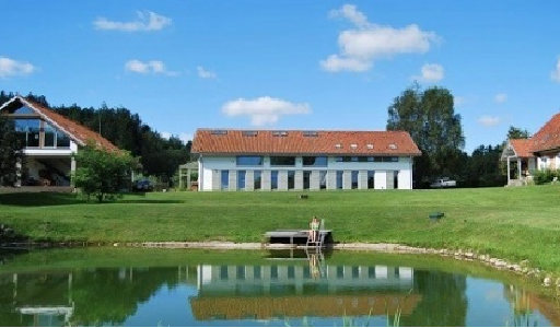 Astanga Yoga Studio: Majówka z jogą (Burdąg, Mazury)
