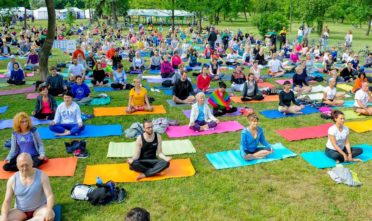 joga, dzień jogi, Pole Mokotowskie, Warszawa