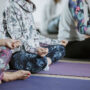 joga, guru, jak znaleźć dobrego nauczyciela jogi, skandale związane z jogą, psychoterapia, joga a psychoterapia